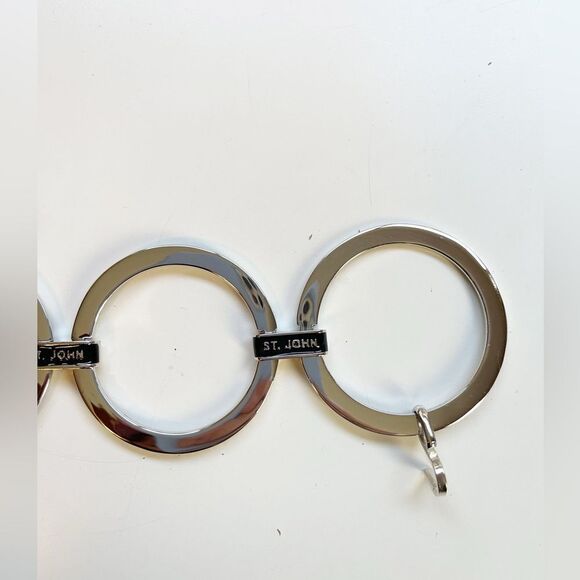 Vintage St John silver tone oversized wide link ring chain belt. Y2K - Picture 4 of 10